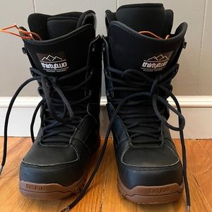 Men’s Snowboard Boots - Size 8.5